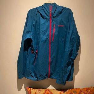 Lightweight Patagonia Houdini Rain Jacket